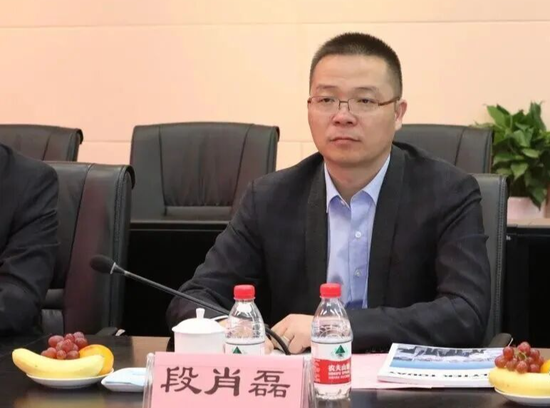 怀远股票 农行中层人事调整 涉及总行两部门和一级分行